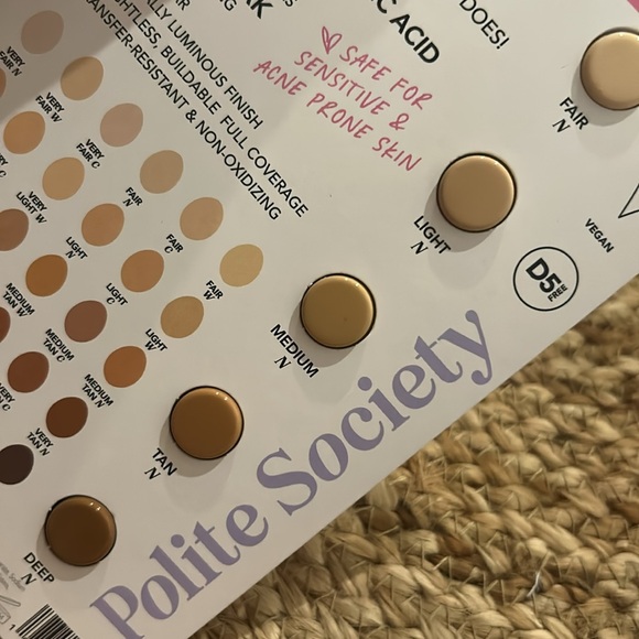 POLITE SOCIETY Foundation Sample Pack NEW - Picture 3 of 4